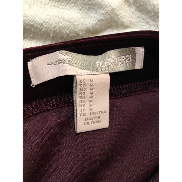 Velvet skirt - Picture 3 of 3